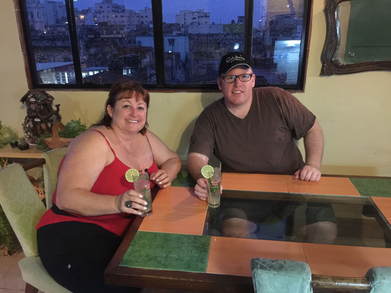 Arriving to La Habana, Cuba — review needed